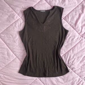 Y2K Brown Sleeveless V-Neck Top w/ Floral Detail
